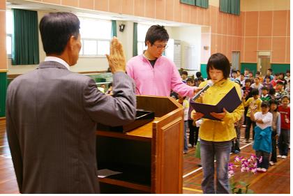 맹동초등학교(교장 서인석)는 지난 10월 15일~22일까지 「바르게살기운동」실천다짐대회 및 문예행사를 실시하였다.
