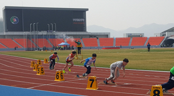 제47회 충북소년(장애)체육대회 육상경기 모습.