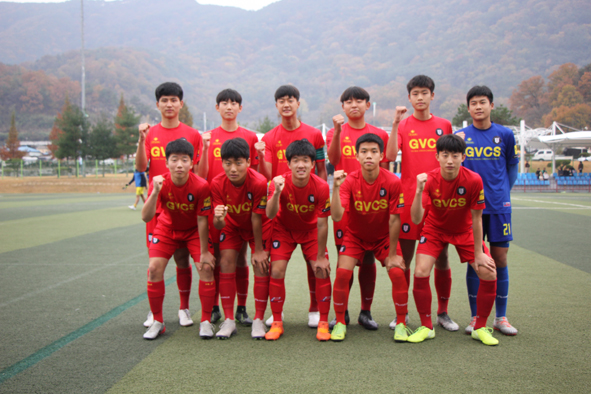 GVCS 중학교 축구부원들 모습.