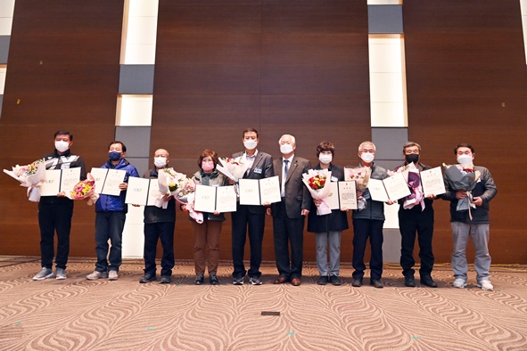 도연합회장 표창 수상자들 모습